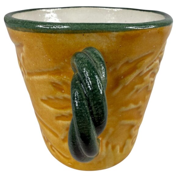 2 Fioriware Jardinware Grape Garland Embossed Leaf Mugs Butterscotch Twist Handl - Picture 10 of 12